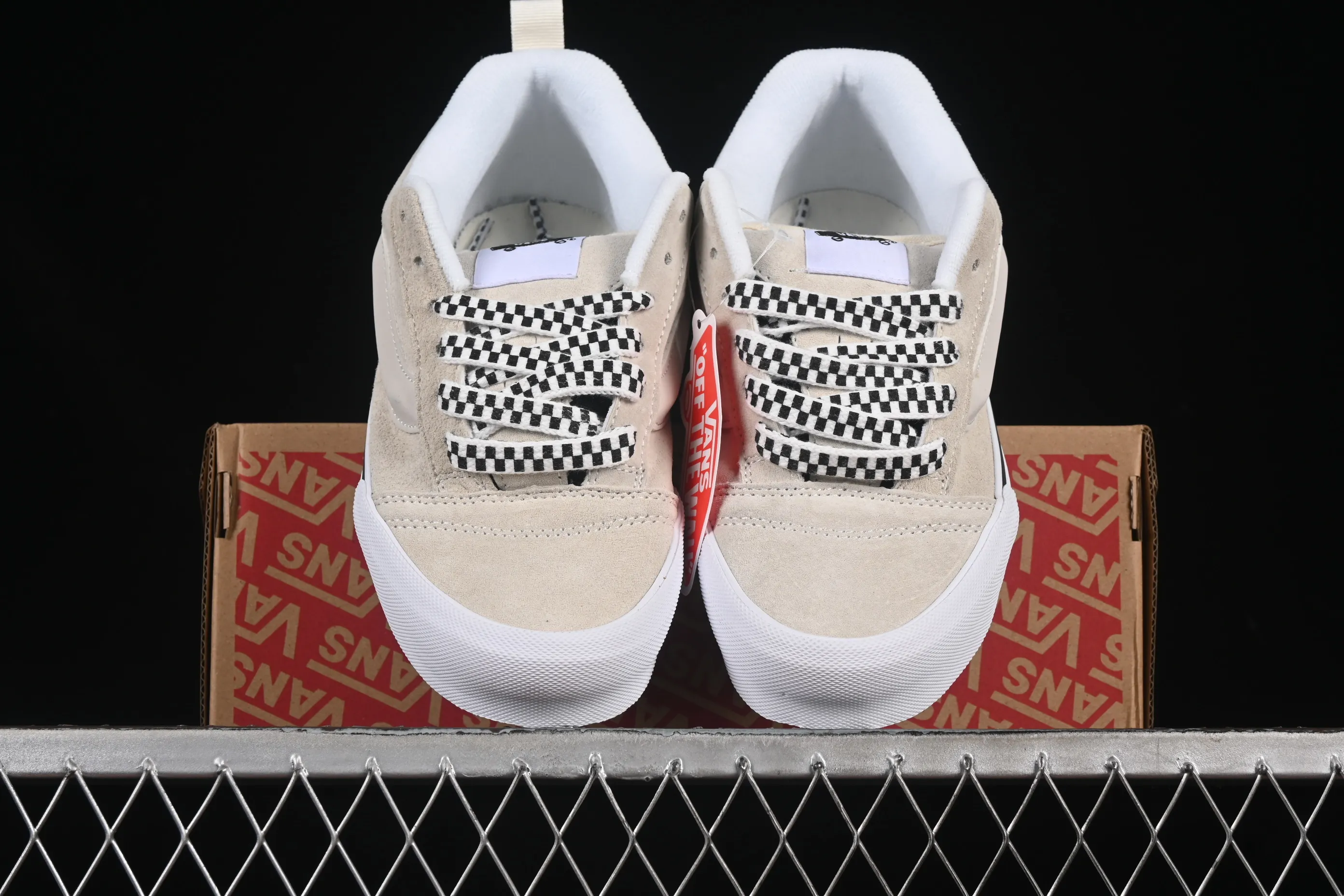 All categories Vans Vans series Vans Low Vans low-top Vans Knu Skool Vans low-top retro casual fat bread shoes VN0007QDQJM